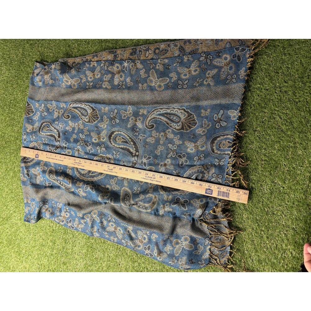 Womens Blue Paisley Pattern Fringe Scarf
